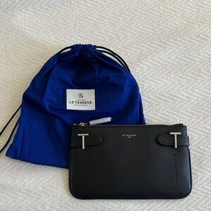 Le Tanneur Zipped Black Grain Leather Pouch with Dust Bag NWOT
